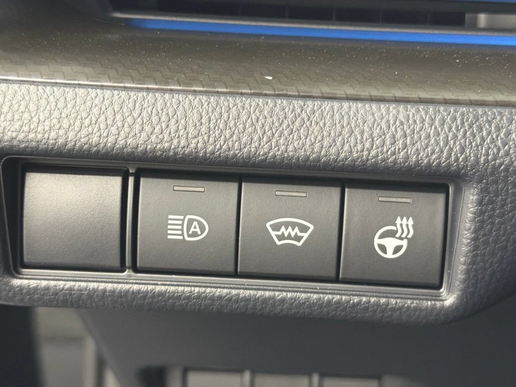 Certified 2026 Toyota Prius Plug-In Hybrid FWD image 29