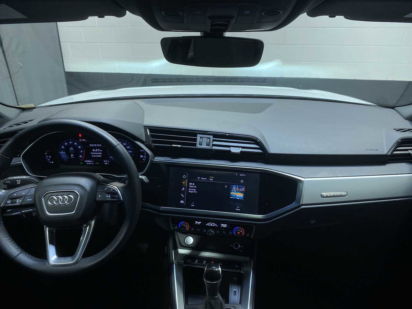 Used 2019 Audi Q3 2.0T Premium AWD/4WD image 10