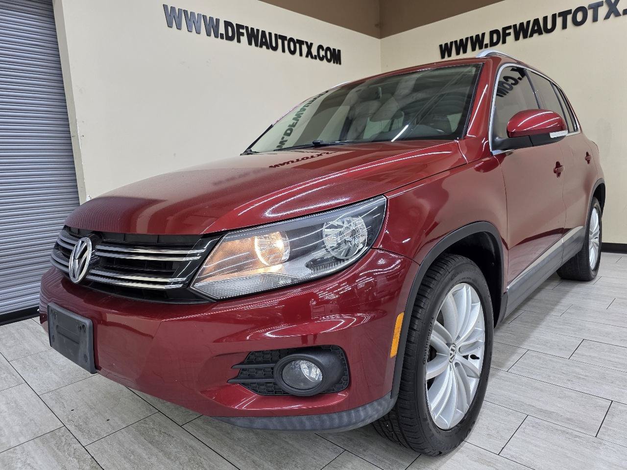Used 2014 Volkswagen Tiguan SEL FWD image 2