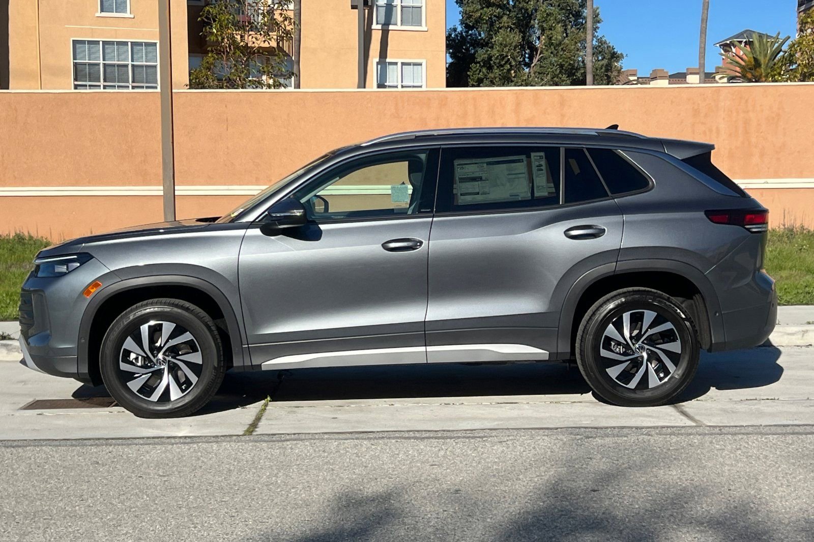 New 2026 Volkswagen Tiguan S AWD/4WD image 7