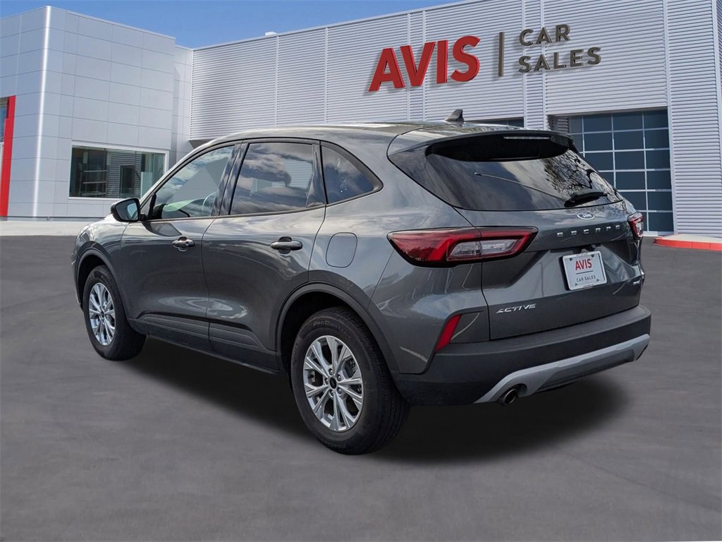 Used 2025 Ford Escape Active image 3