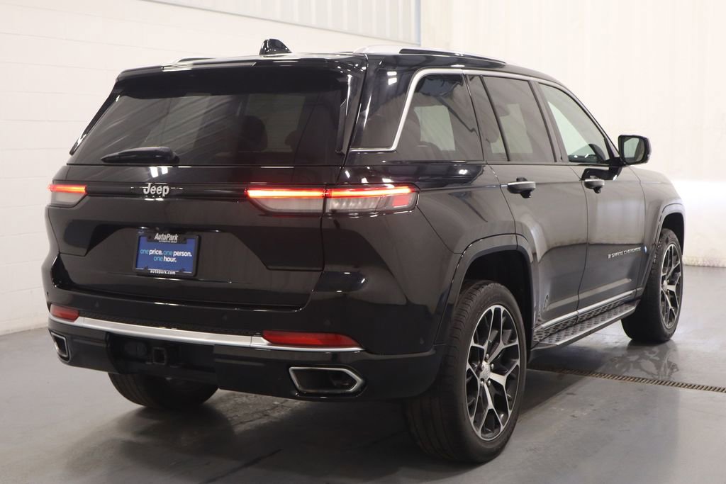 Certified 2022 Jeep Grand Cherokee Summit AWD/4WD image 10