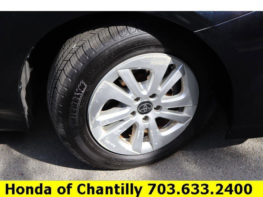 Used 2018 Toyota Prius One w/ Carpet Mat Package FWD image 43