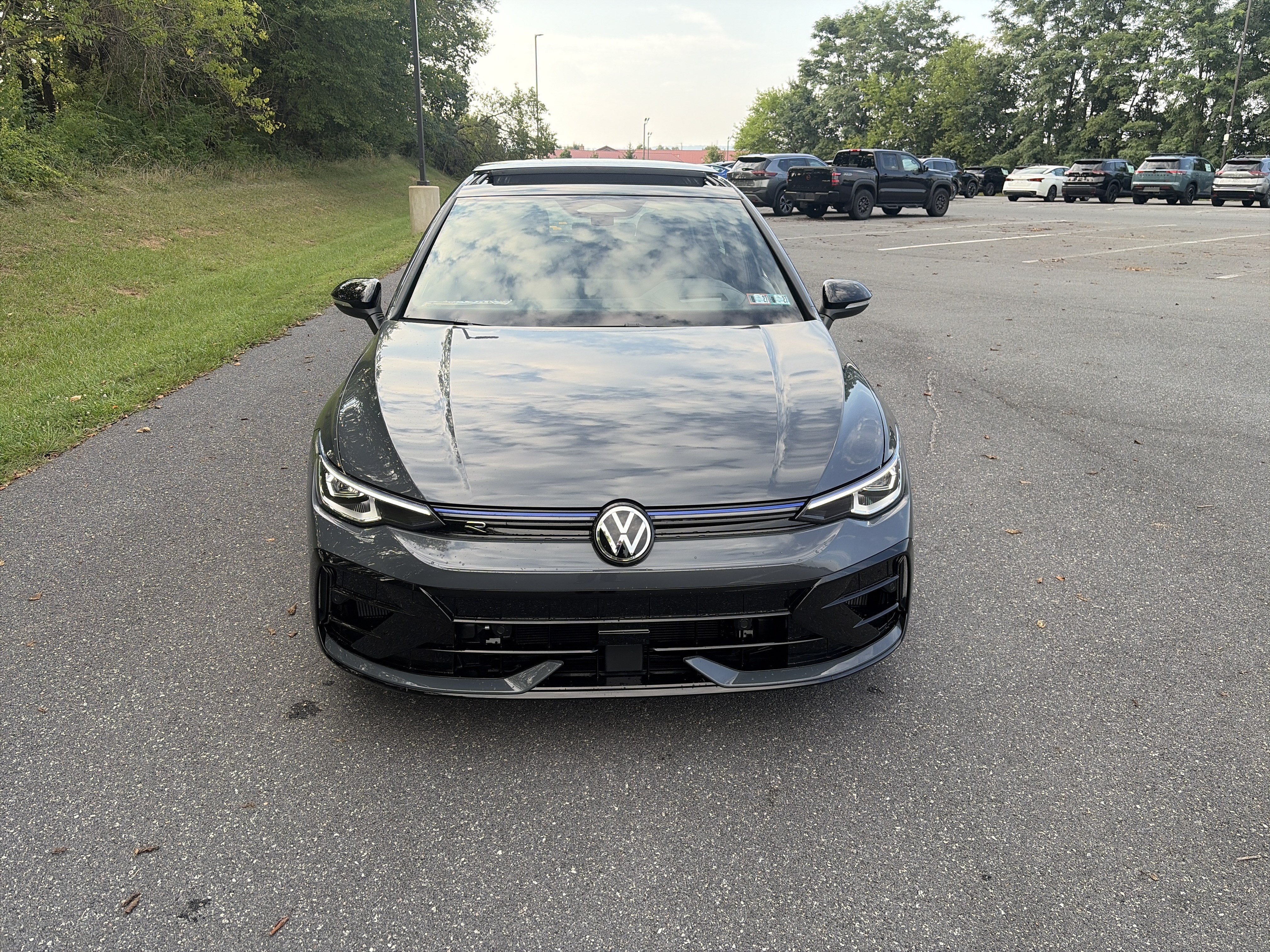 New 2026 Volkswagen Golf AWD/4WD image 2