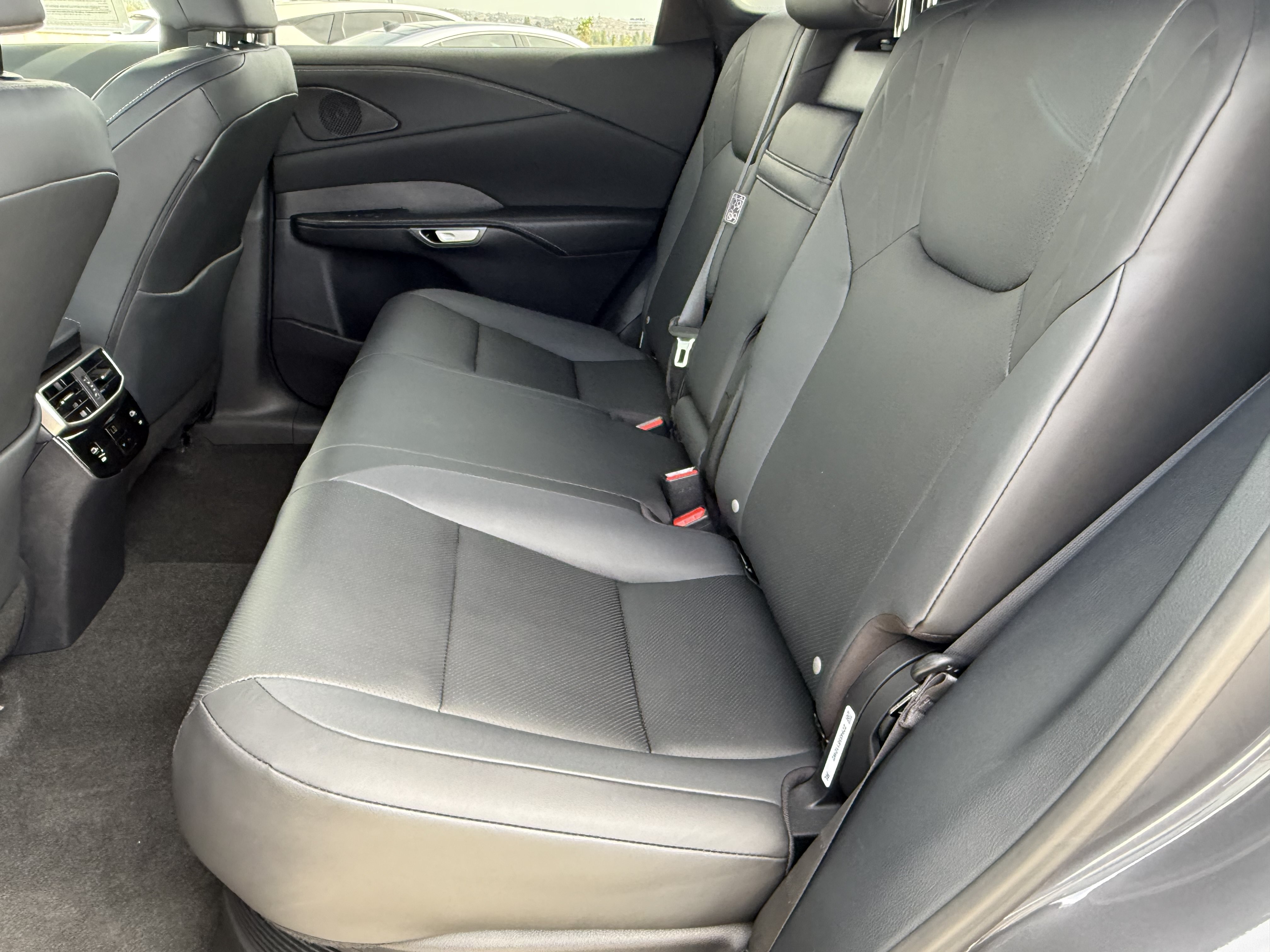Certified 2026 Lexus RX 350h w/ Convenience Package AWD/4WD image 30