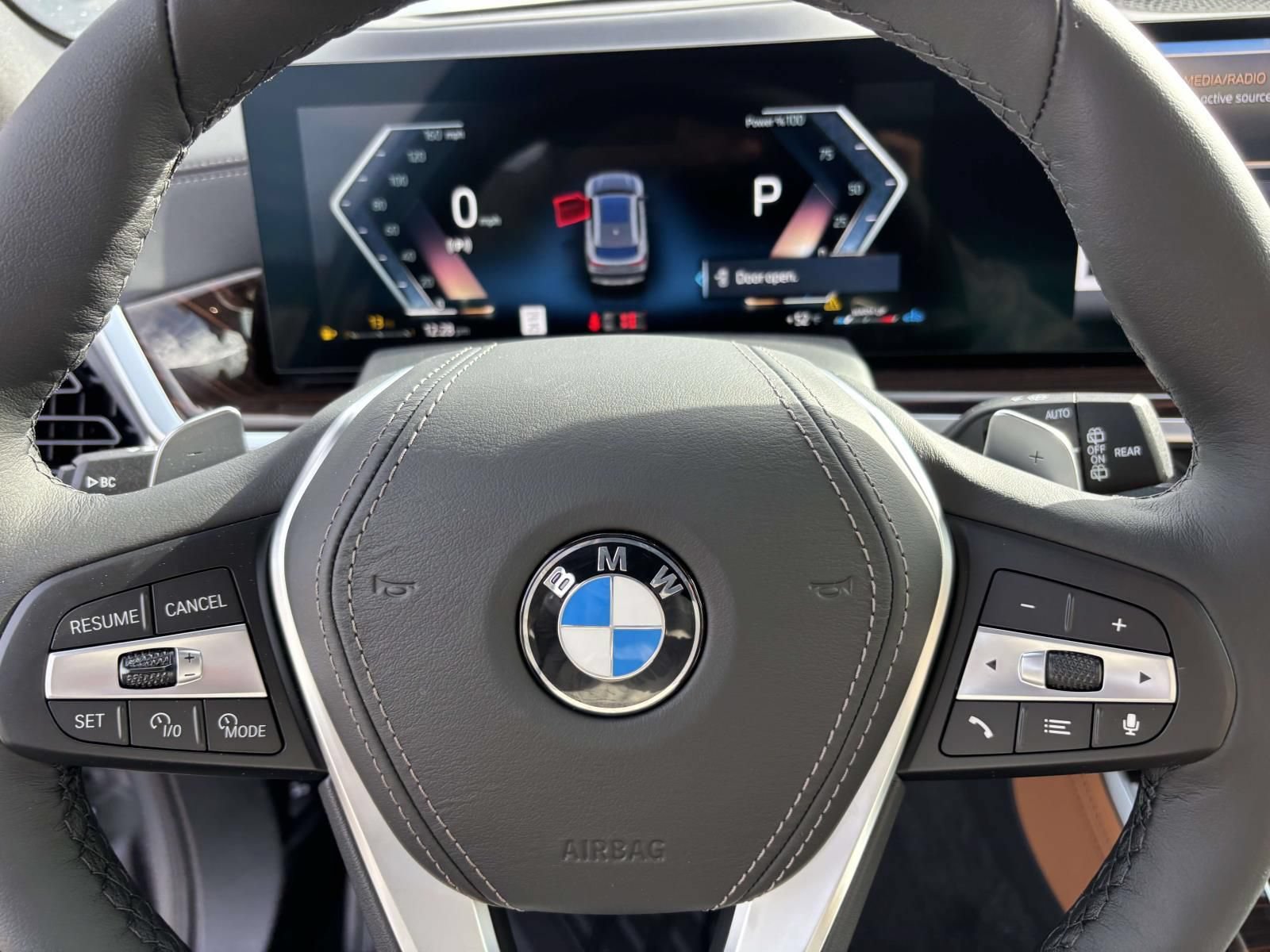 New 2026 BMW X5 xDrive40i w/ Climate Comfort Package AWD/4WD image 16