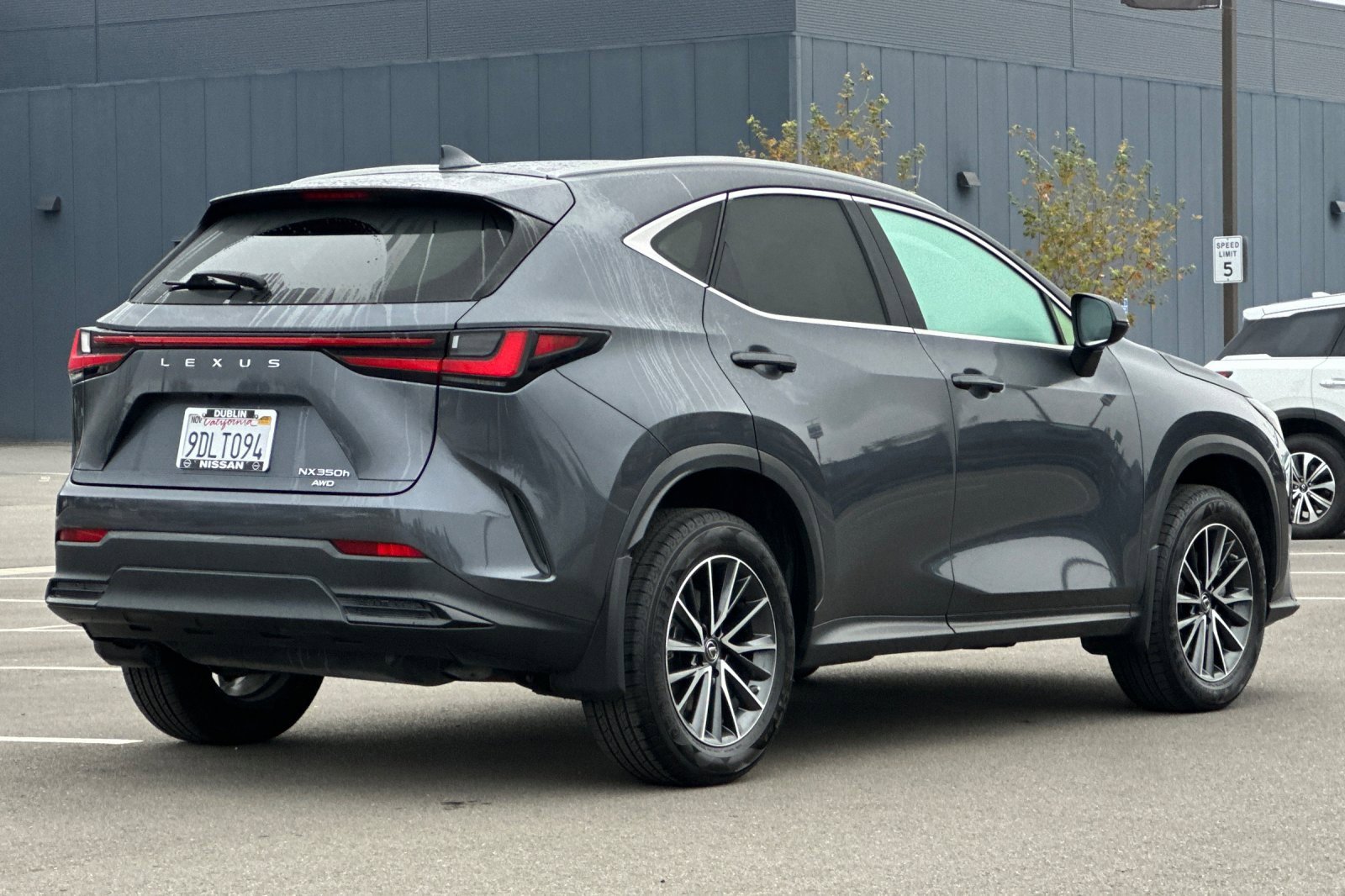 Used 2022 Lexus NX 350 AWD image 4