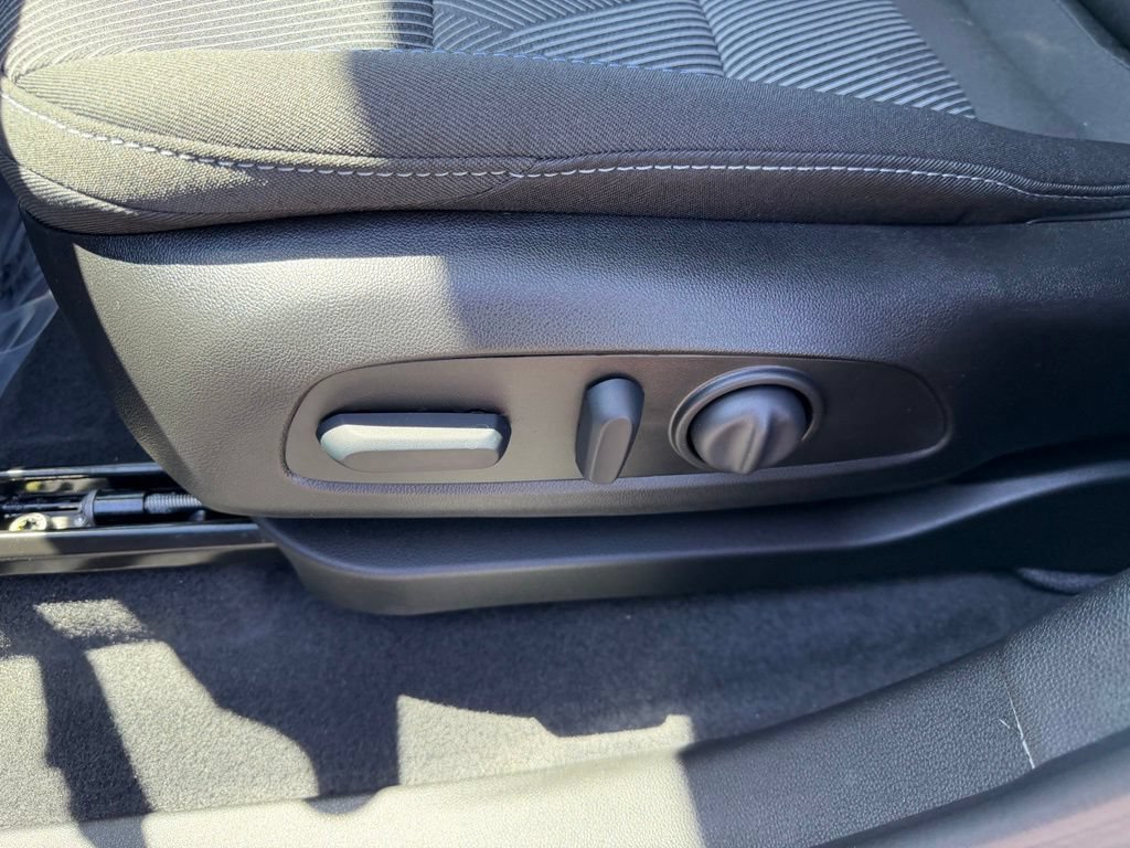 New 2027 Chevrolet Bolt LT w/ Comfort Package FWD image 11