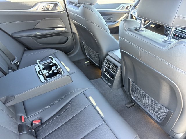 Certified 2023 BMW i4 eDrive40 w/ M Sport Package RWD image 16