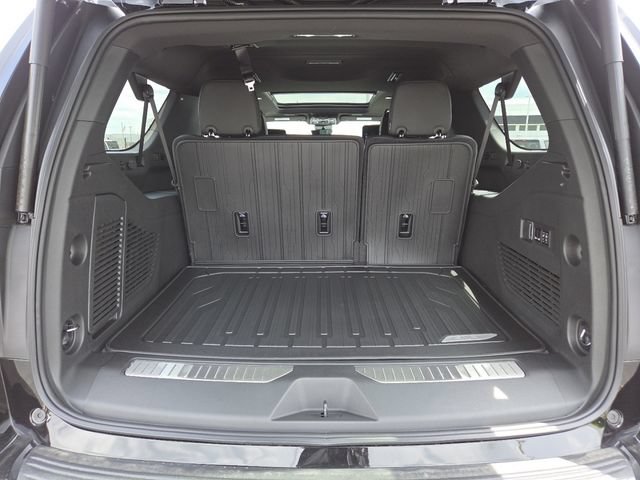 New 2026 GMC Yukon XL Denali w/ Denali Reserve Package AWD/4WD image 32