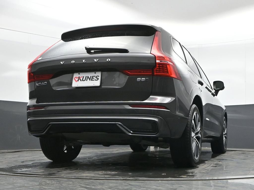 Certified 2023 Volvo XC60 B5 Plus w/ Climate Package AWD/4WD image 28