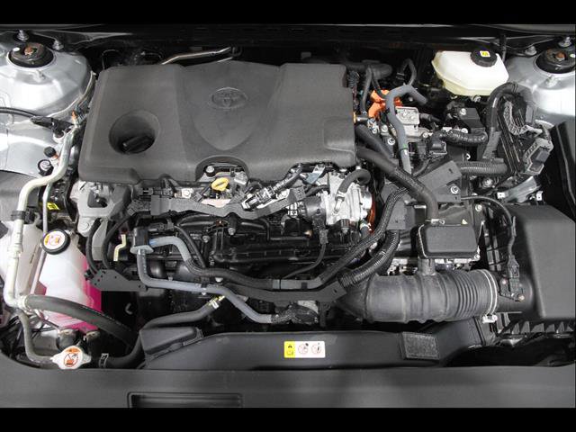 Used 2025 Toyota Camry LE FWD image 21