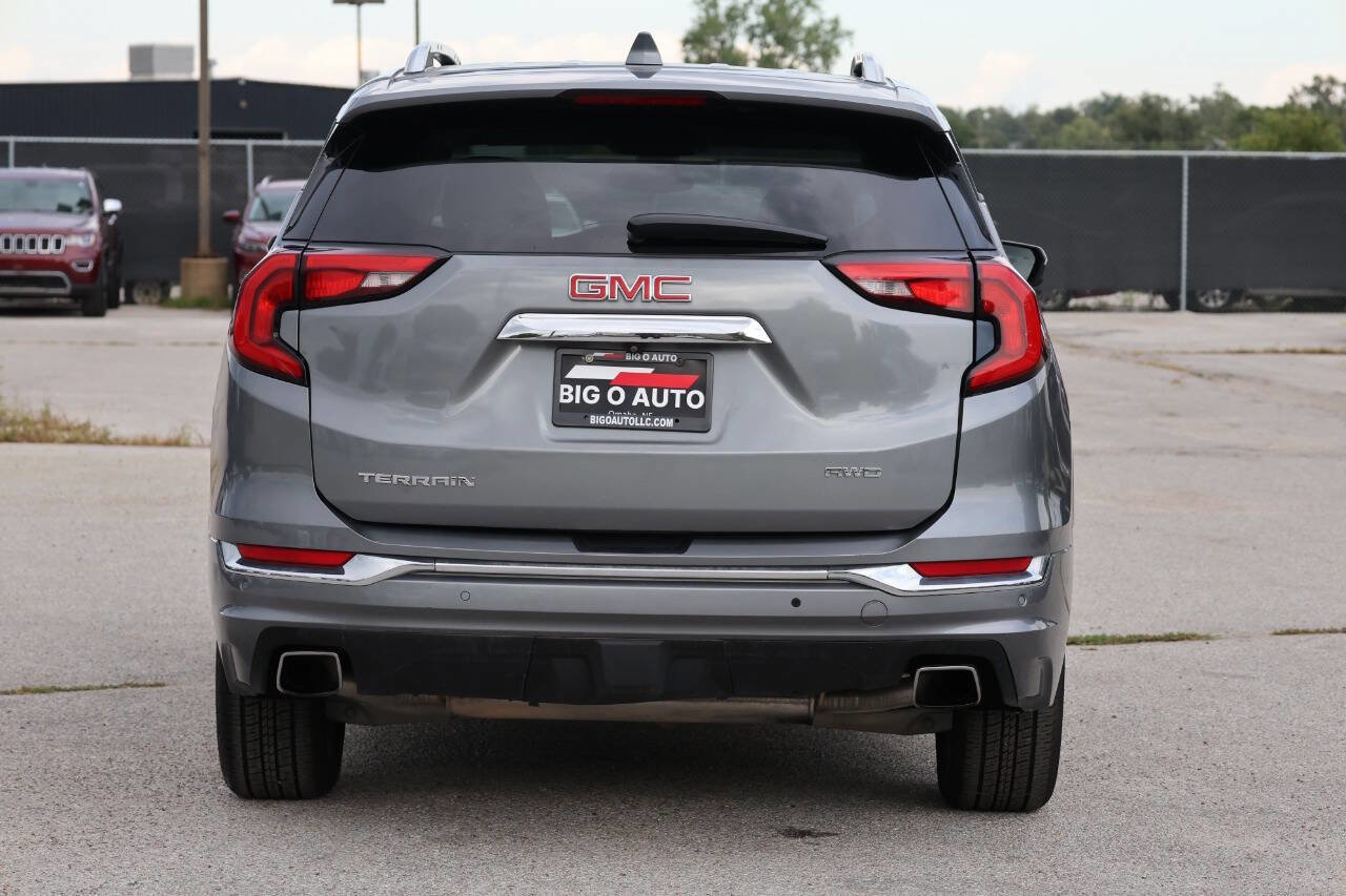 Used 2020 GMC Terrain Denali w/ Denali Premium Package image 10