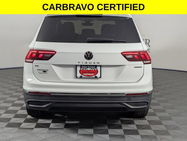 Used 2022 Volkswagen Tiguan SE AWD/4WD image 6