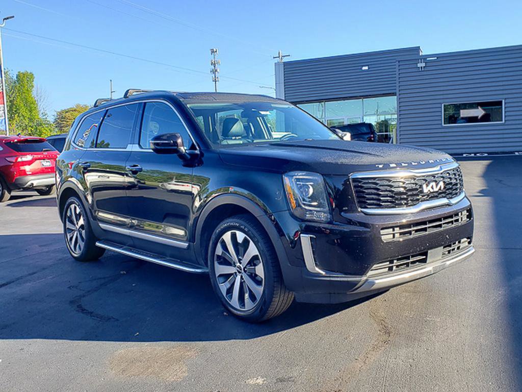 Used 2022 Kia Telluride S image 3