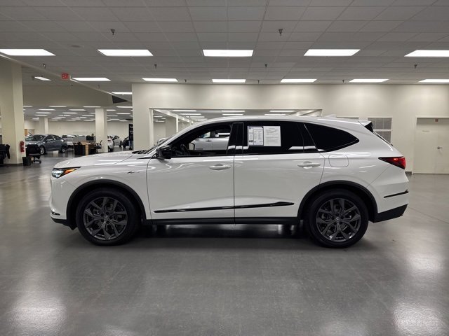 Used 2023 Acura MDX A-Spec image 4