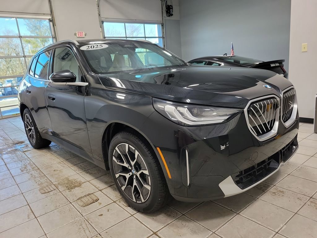 Used 2025 BMW X3 xDrive30i w/ Premium Package image 7
