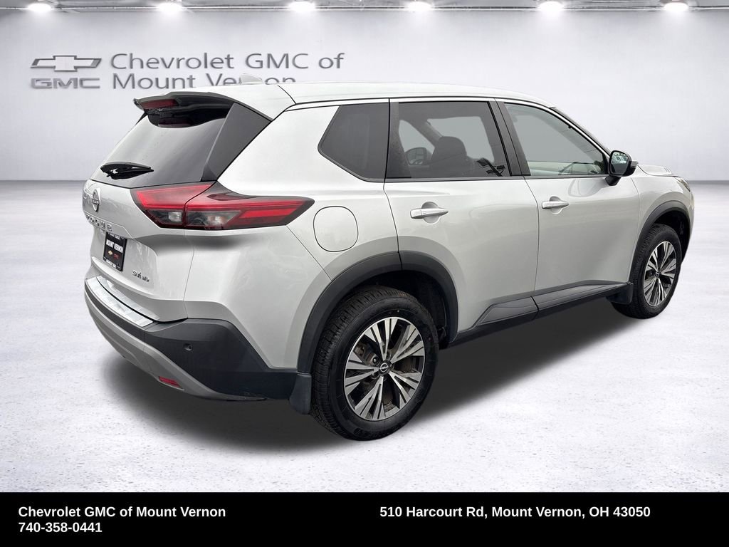 Used 2023 Nissan Rogue SV AWD/4WD image 5