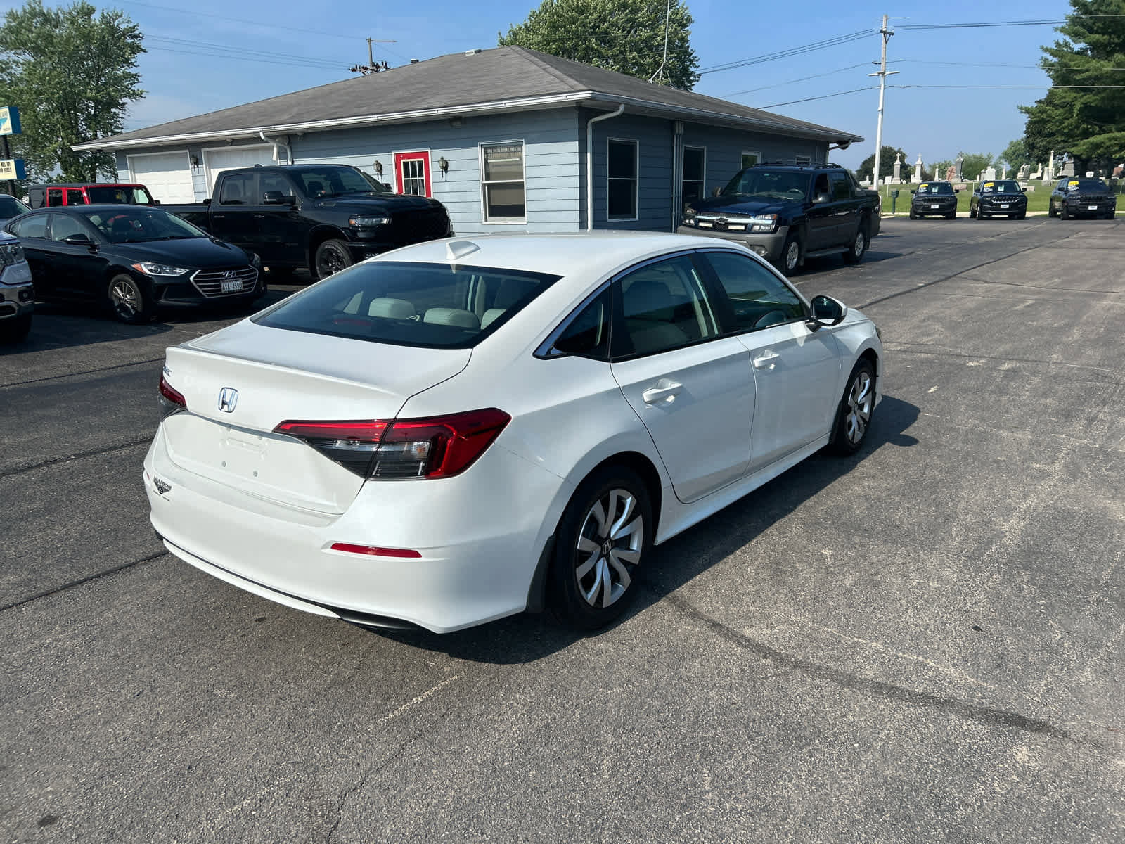 Used 2023 Honda Civic LX image 3