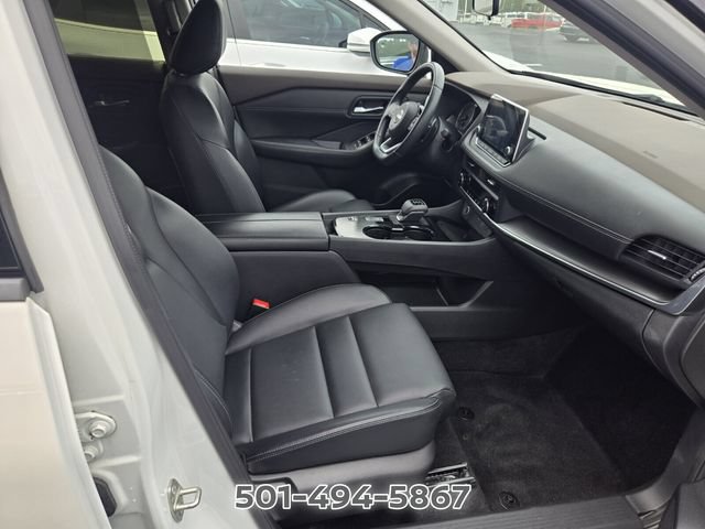 Used 2023 Nissan Rogue SV w/ SV Premium B Package FWD image 12