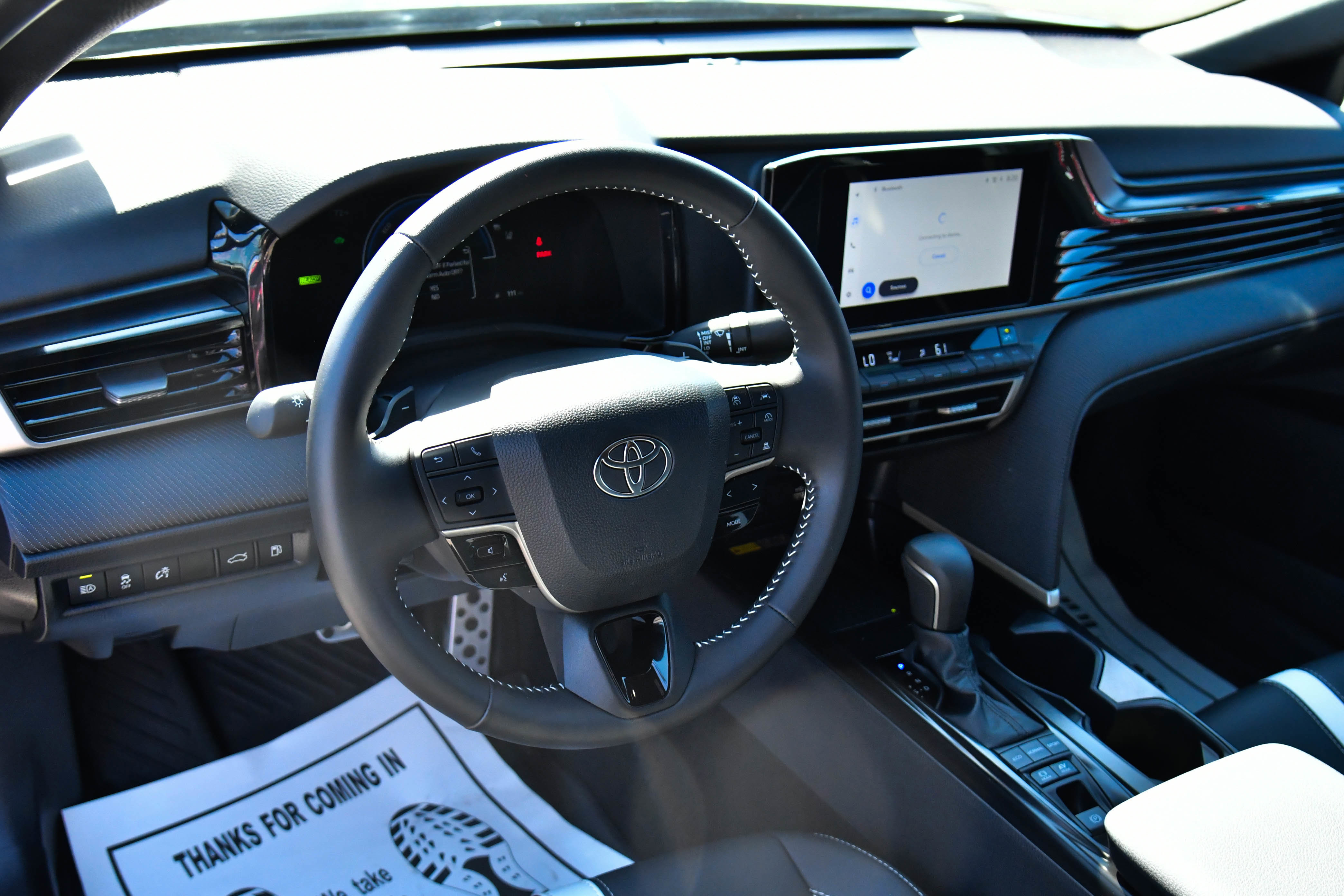 Used 2026 Toyota Camry SE FWD image 16