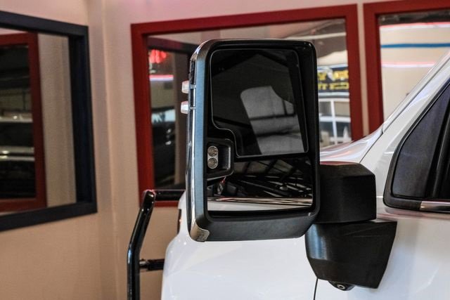 Used 2022 Chevrolet Silverado 3500 High Country w/ Technology Package image 37