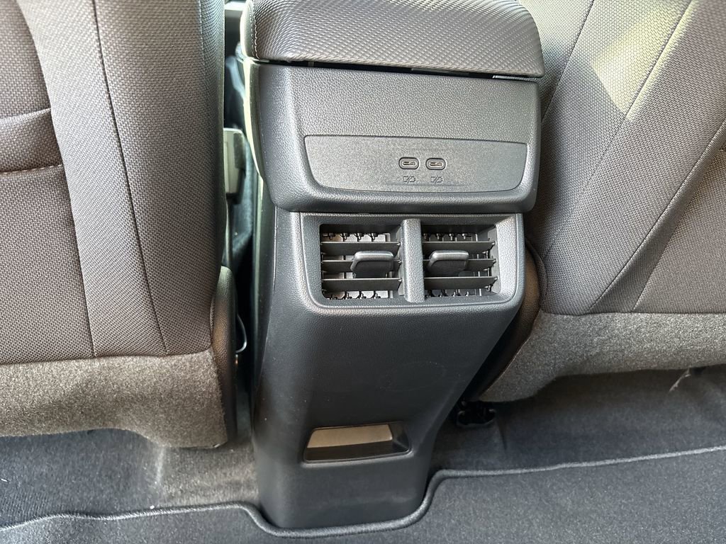 New 2026 Chevrolet Equinox LT w/ Safety and Technology Package image 23