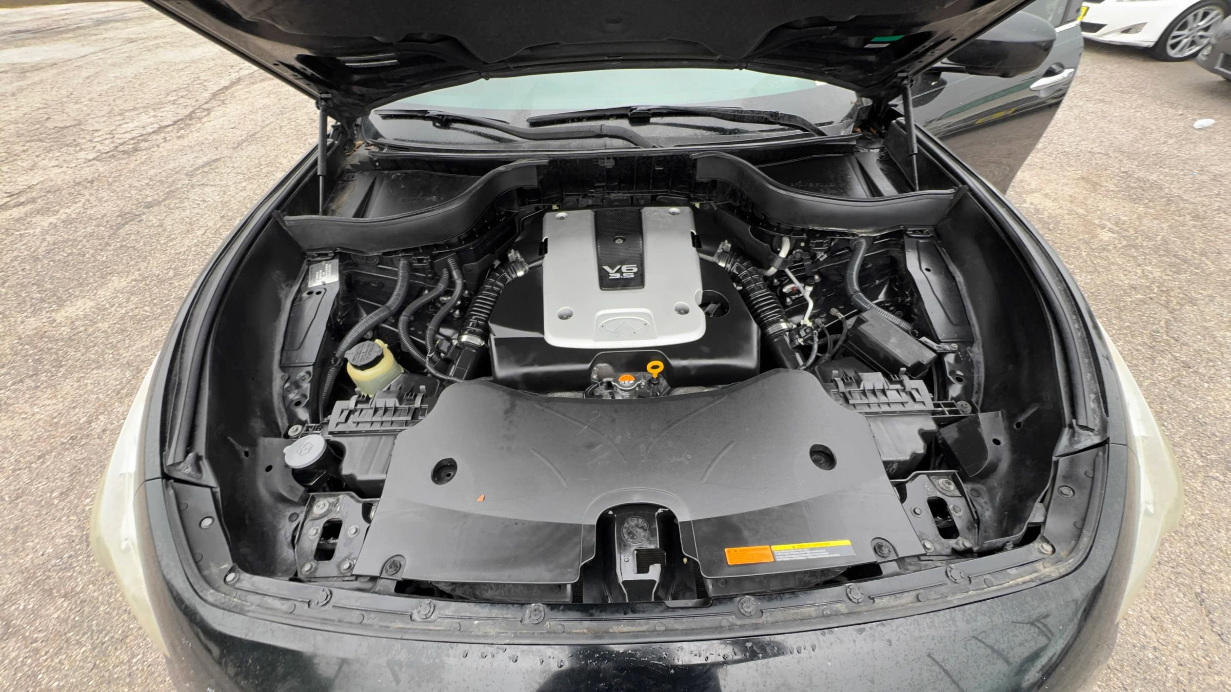 Used 2010 INFINITI FX35 AWD w/ Navigation Pkg image 23