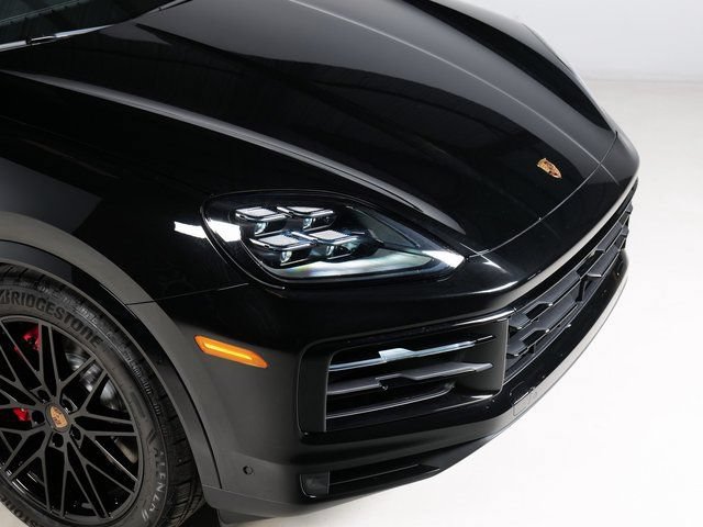 New 2026 Porsche Cayenne S AWD/4WD image 32