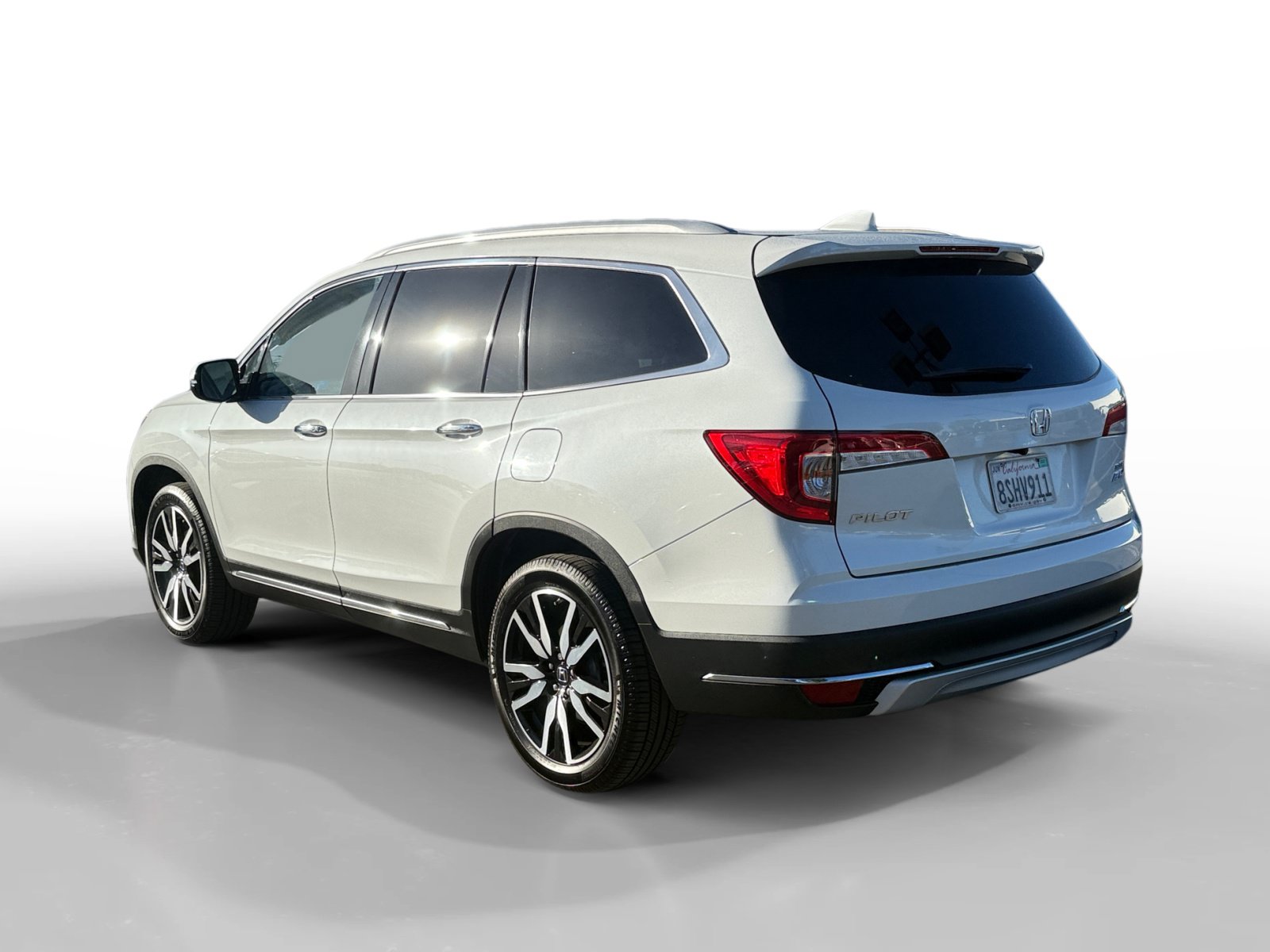 Used 2020 Honda Pilot Elite image 3