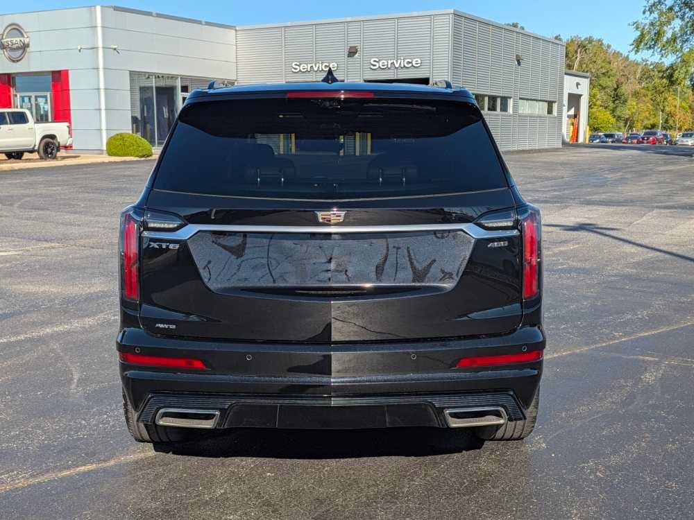 Used 2024 Cadillac XT6 Sport w/ Technology Package AWD/4WD image 6