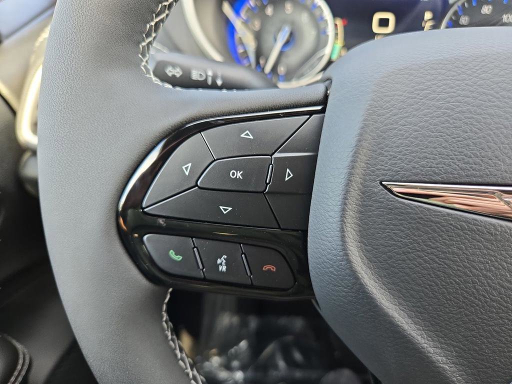 New 2026 Chrysler Pacifica Select w/ S Appearance Package FWD image 23