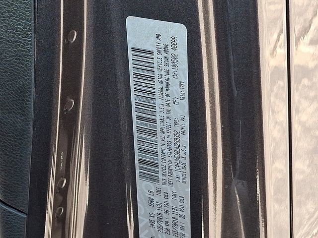 Used 2018 Jeep Wrangler Unlimited Sahara image 28