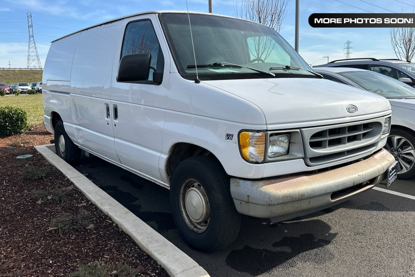 Used 1998 Ford E-150 and Econoline 150 image 1