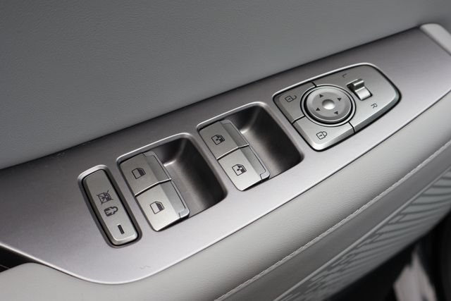 Used 2025 Hyundai Palisade SEL FWD image 13