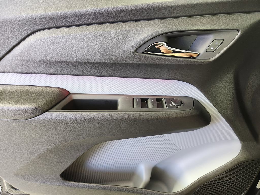 New 2027 Chevrolet Bolt RS image 21