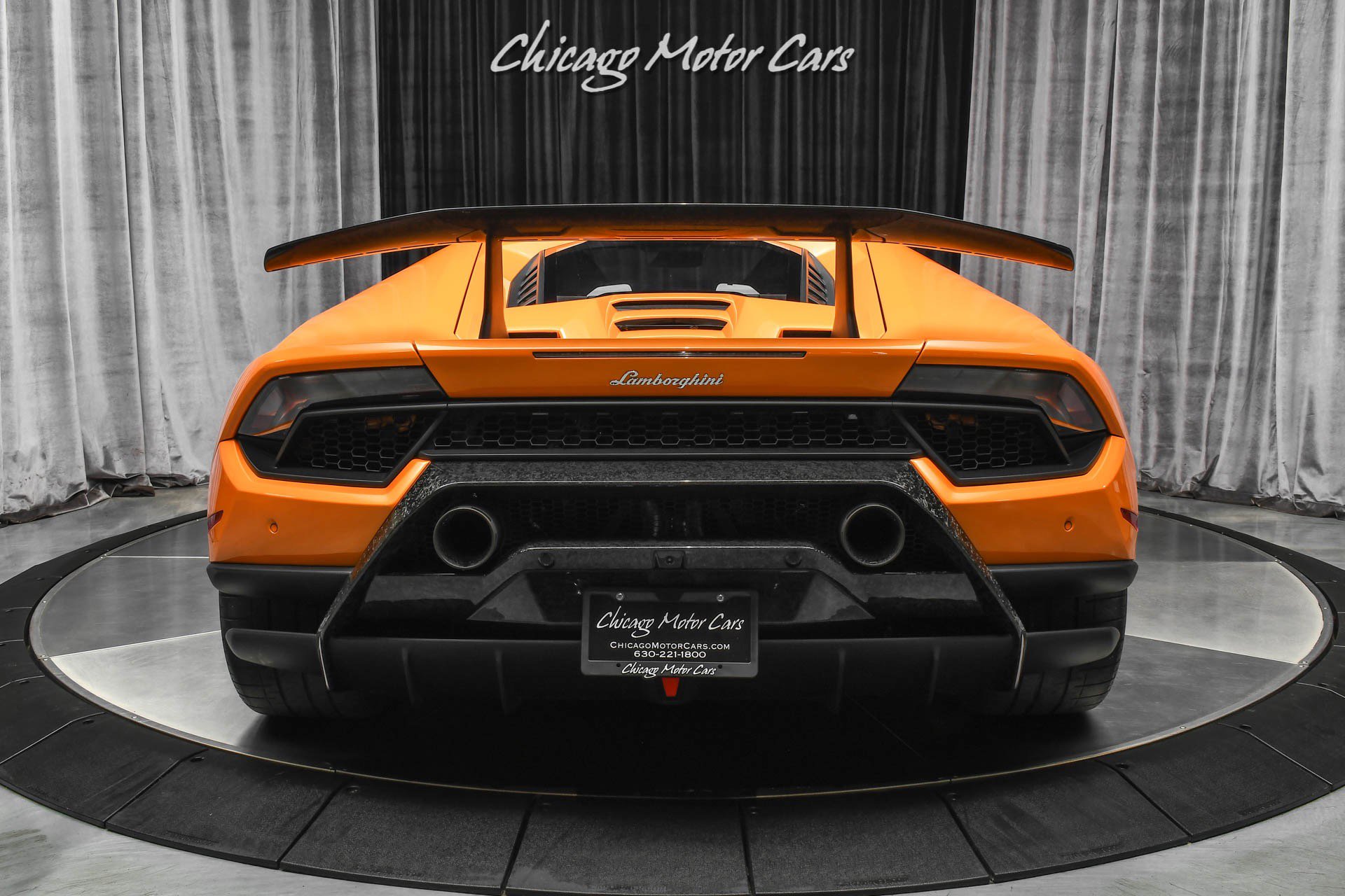 Used 2018 Lamborghini Huracan Performante image 4