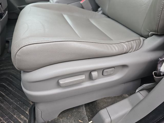 Used 2015 Honda Odyssey EX-L image 12