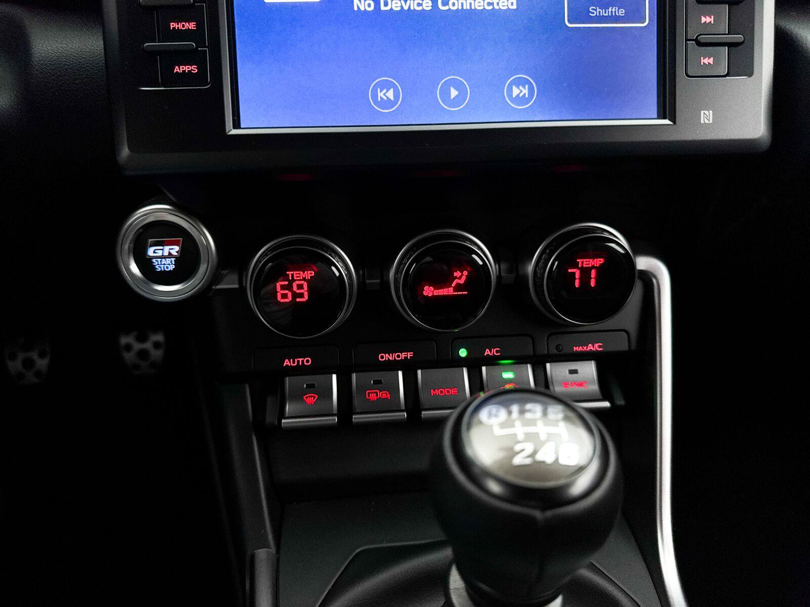 Used 2025 Toyota GR86 Premium RWD image 23