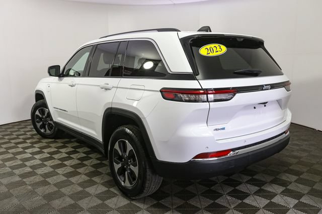 Used 2023 Jeep Grand Cherokee 4WD 4xe image 8