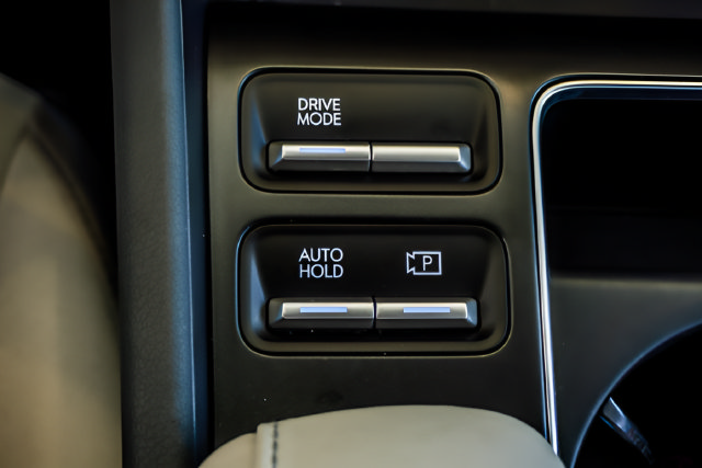 Certified 2025 Hyundai Sonata SEL FWD image 17