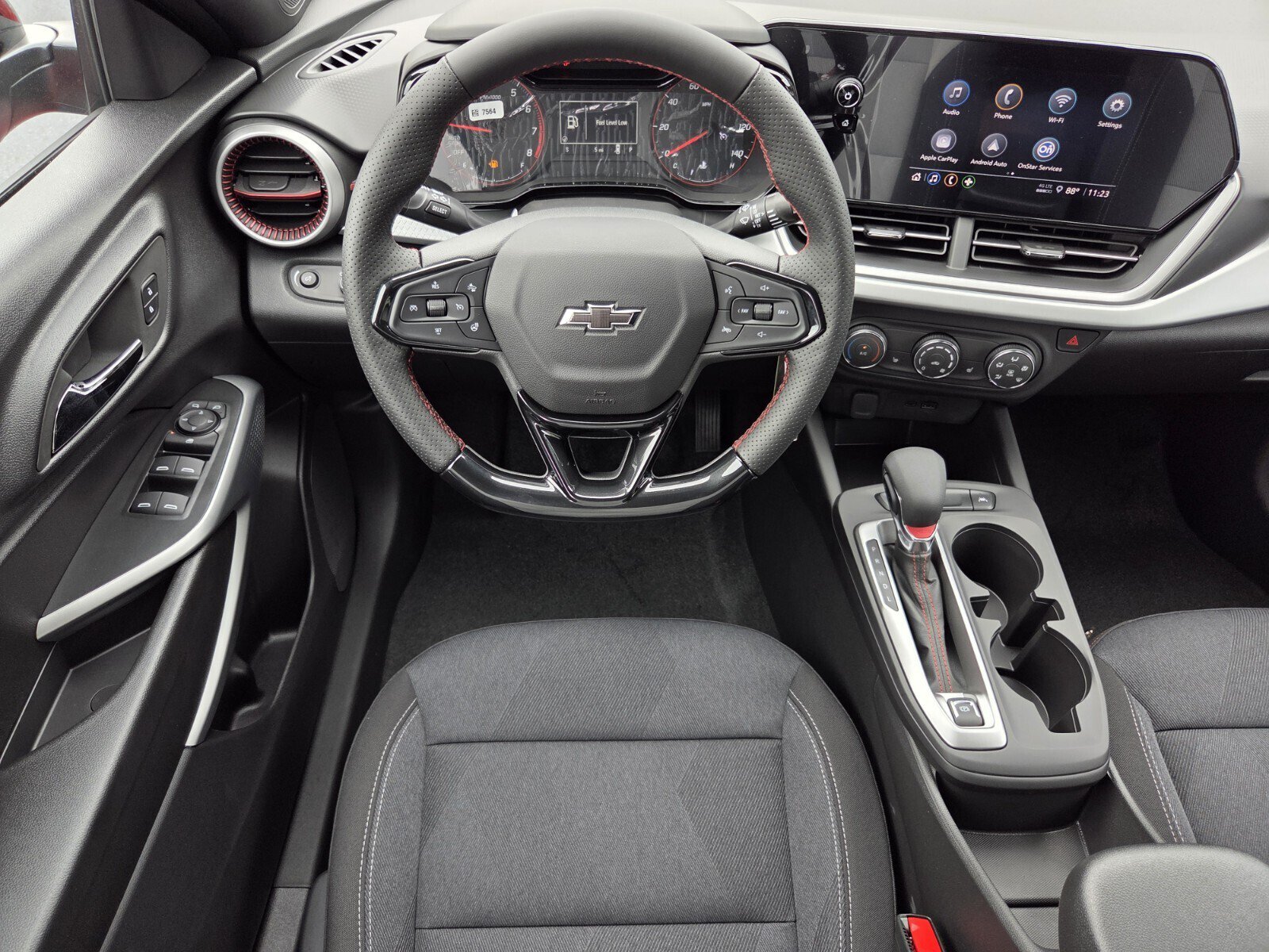 New 2026 Chevrolet Trax RS FWD image 9