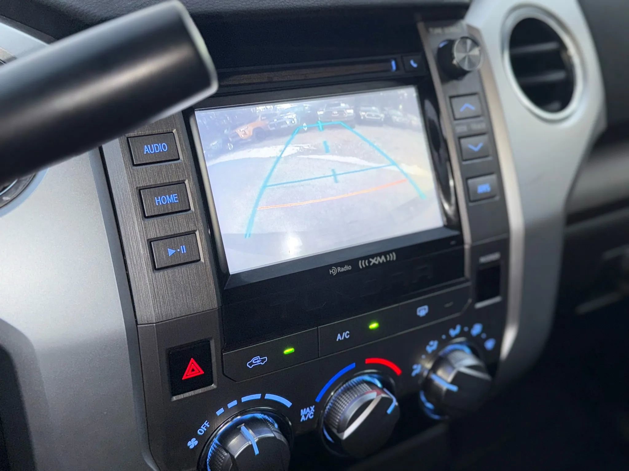 Used 2015 Toyota Tundra SR5 image 37