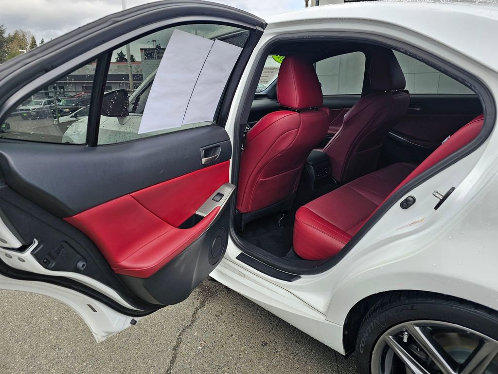 Used 2017 Lexus IS 300 F Sport w/ F Sport Package image 15