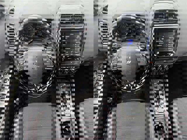 Used 2024 Mitsubishi Outlander Sport SE image 12