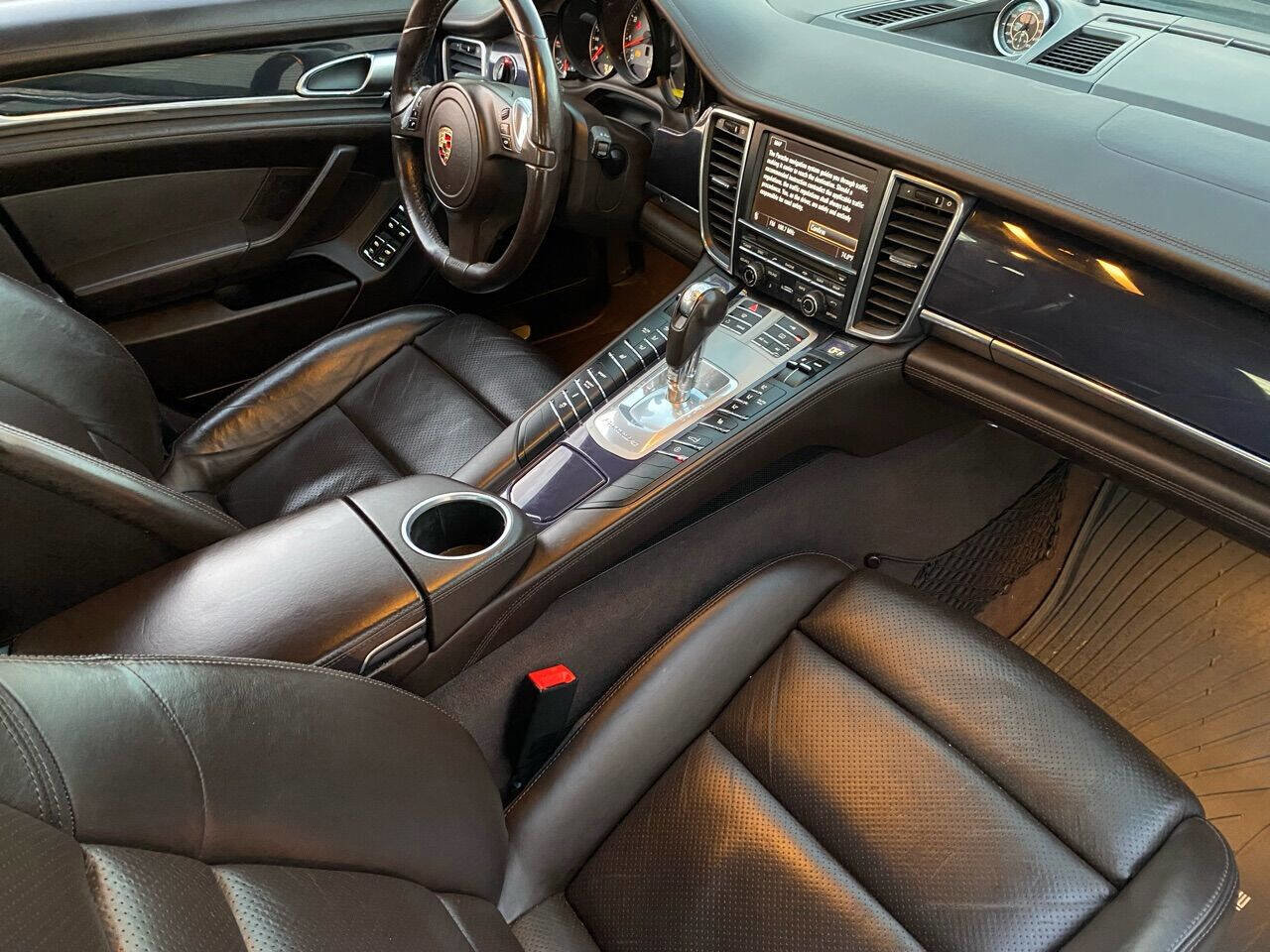 Used 2010 Porsche Panamera 4S image 11