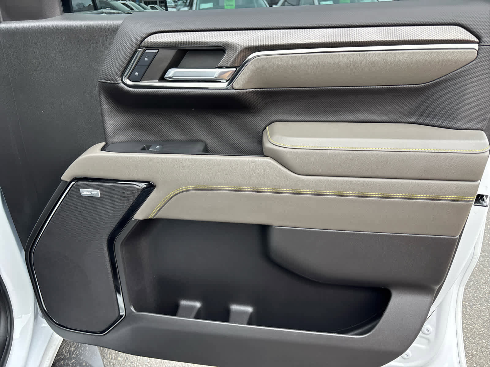 Certified 2024 Chevrolet Silverado 1500 ZR2 w/ Technology Package image 33