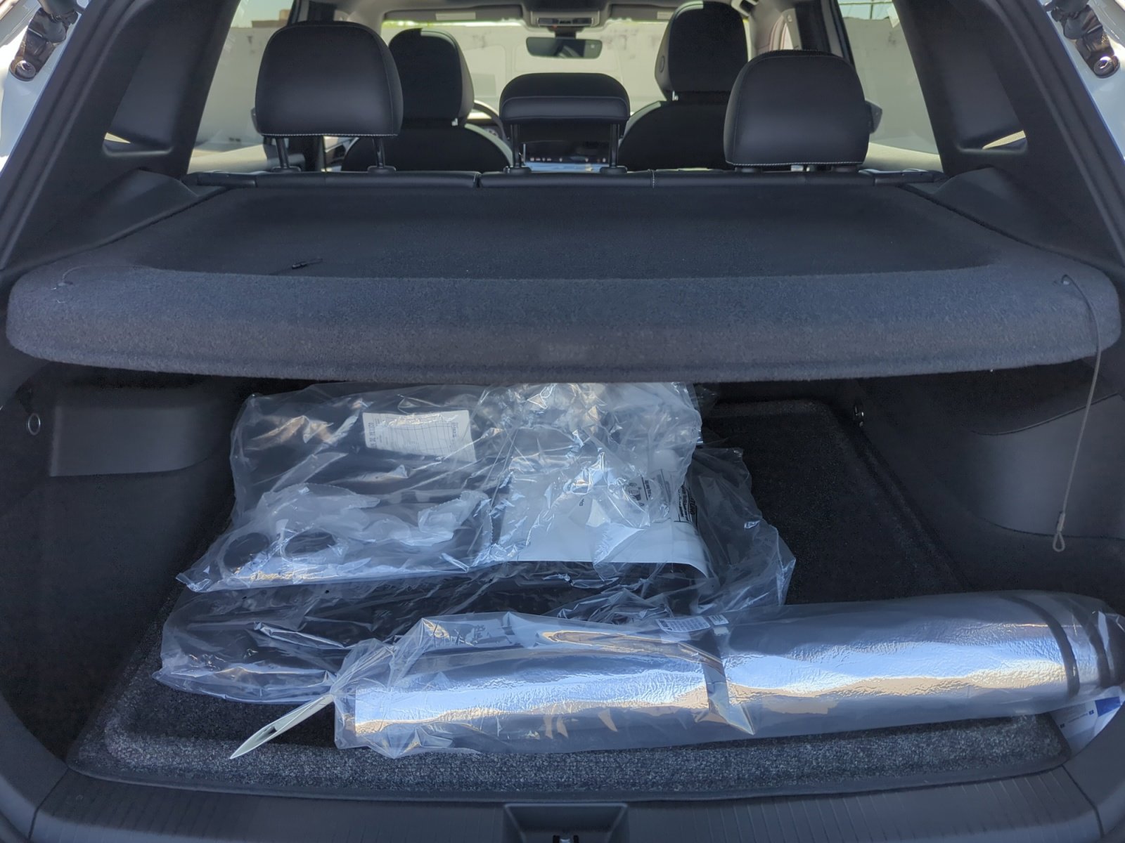 New 2026 Volkswagen Tiguan SEL R-Line image 33