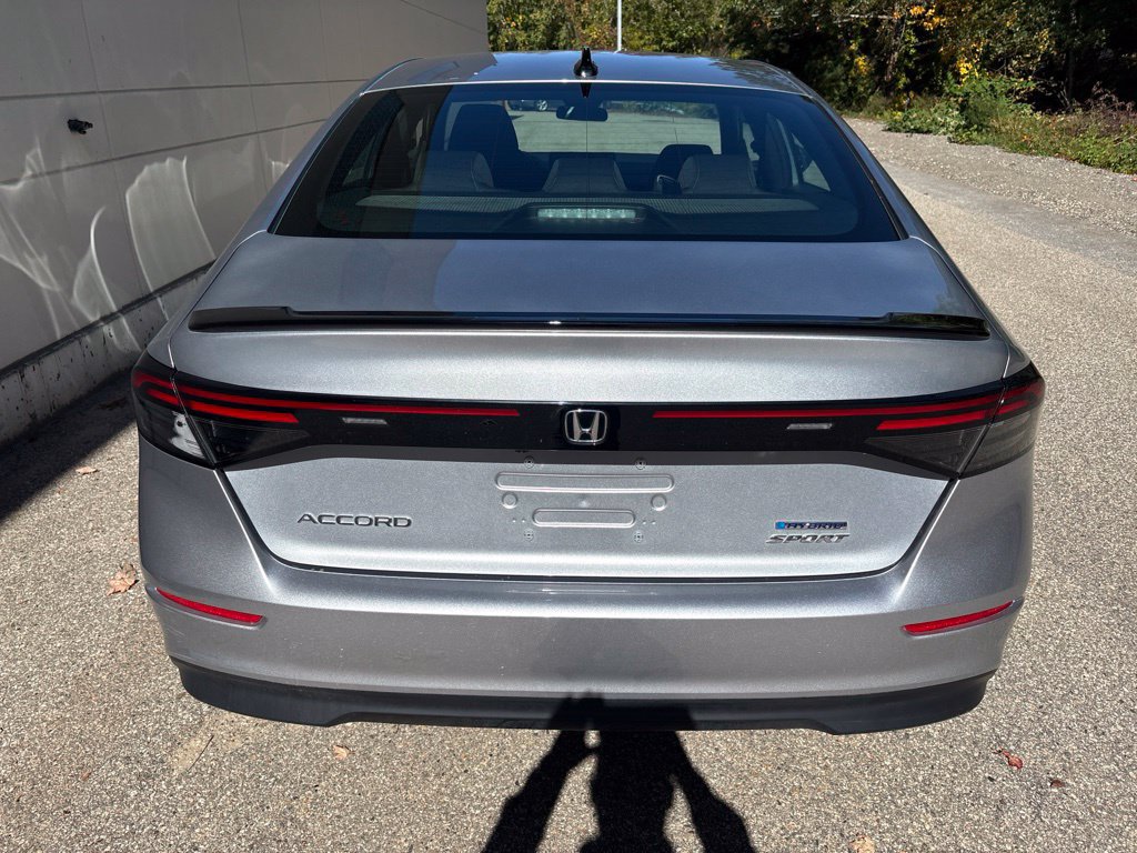 Certified 2025 Honda Accord Sport image 5