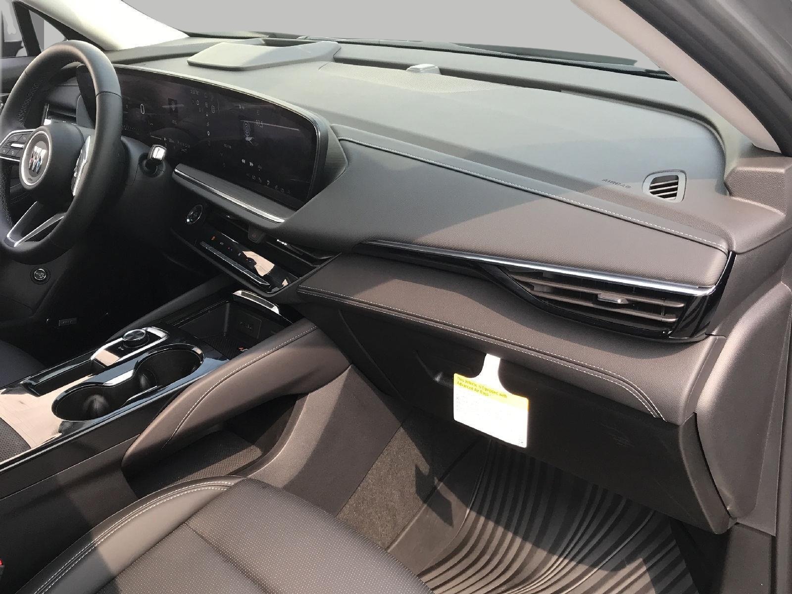 Used 2026 Buick Envision Preferred AWD/4WD image 10